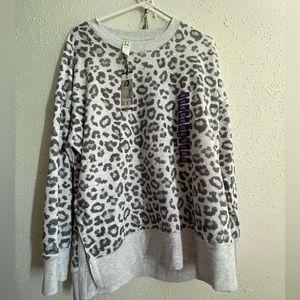 Heather leopard printed oversize top